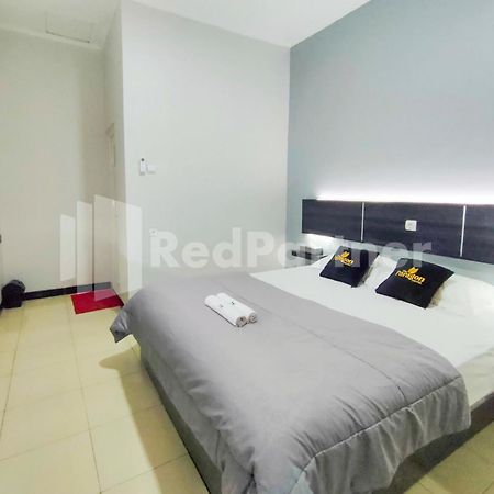 The Paragon Hotel Cilacap Redpartner Ngoại thất bức ảnh