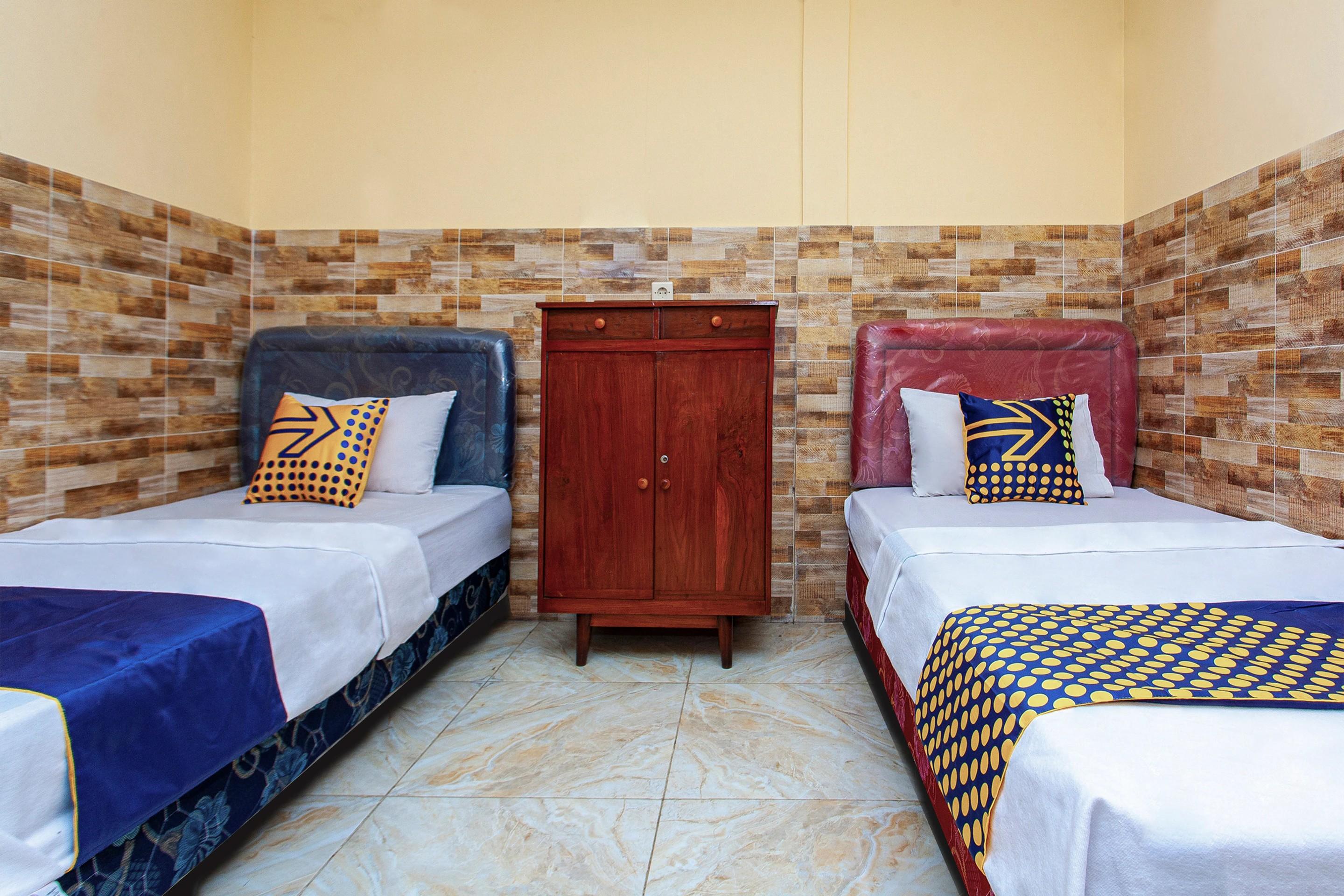 The Paragon Hotel Cilacap Redpartner Ngoại thất bức ảnh